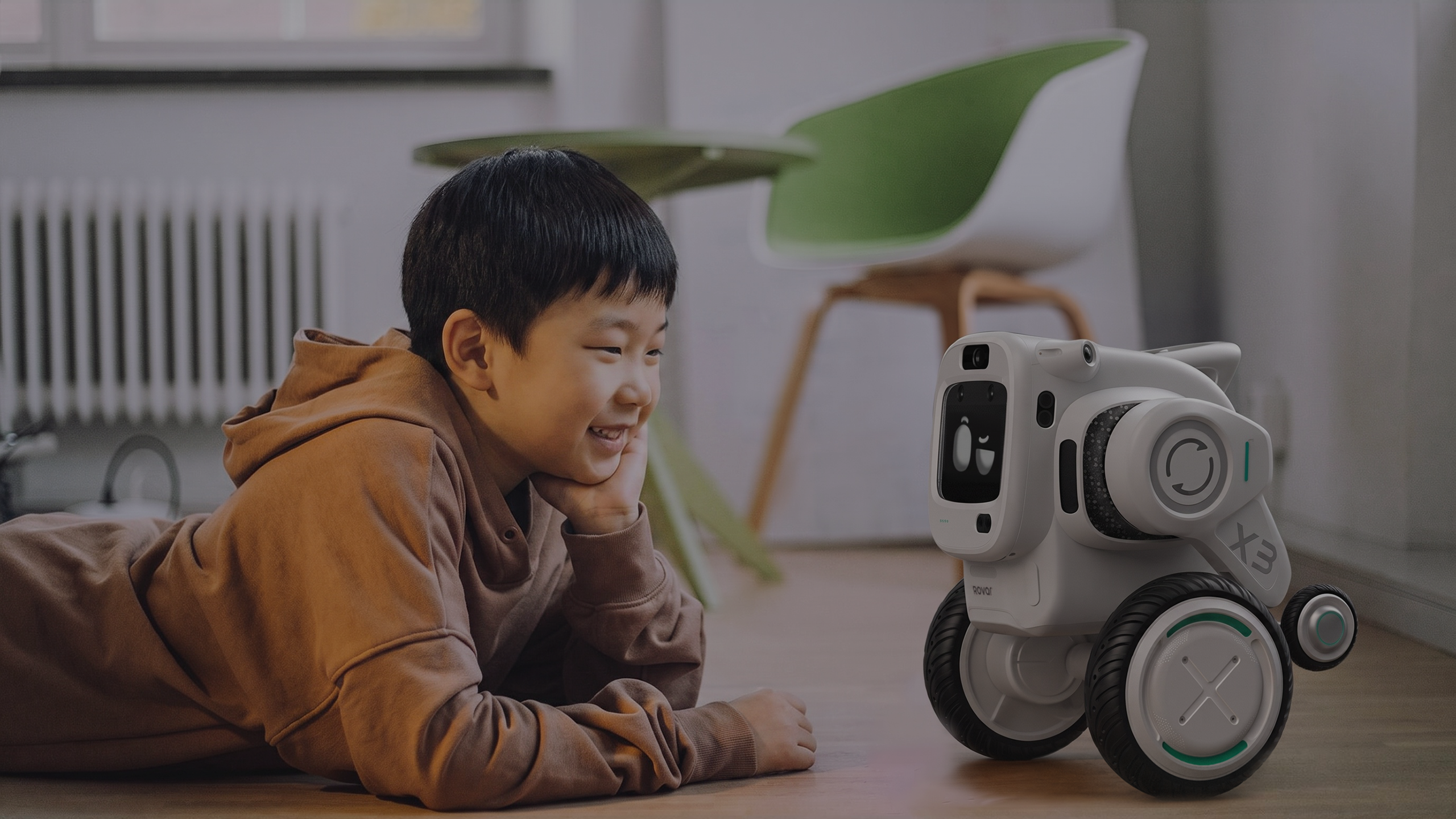 Rovar X3 与家人面对面交流
